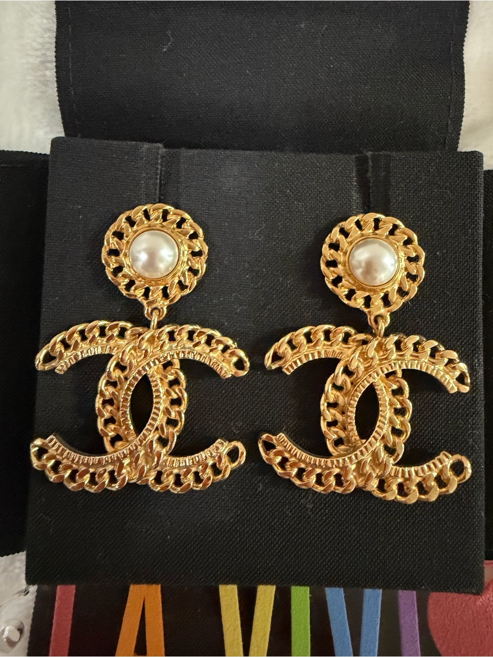 Gold Chain-Link Double C Drop Earrings with Pearl Accent - Picture 2 of 4